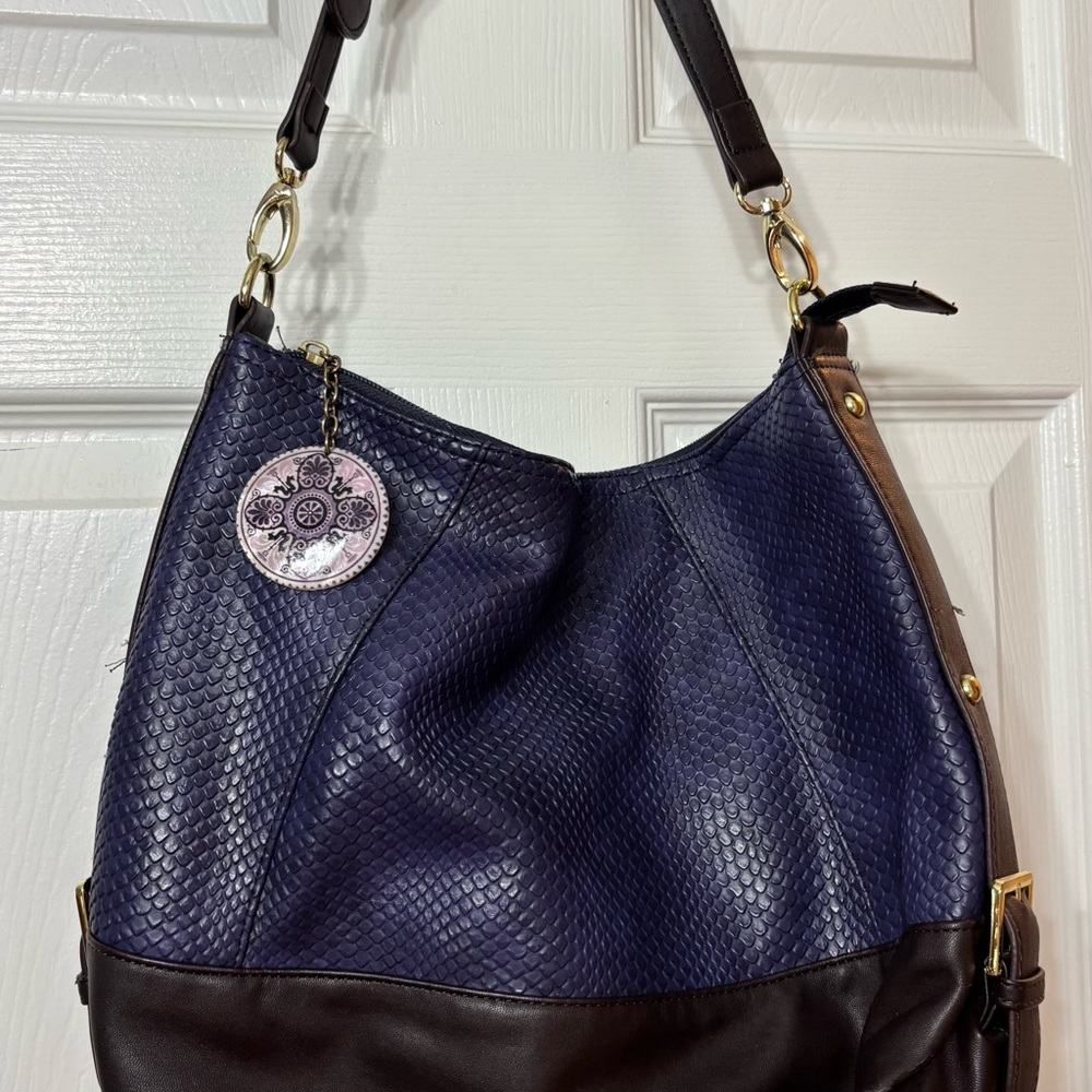 Elegant Navy and Brown Hobo Bag